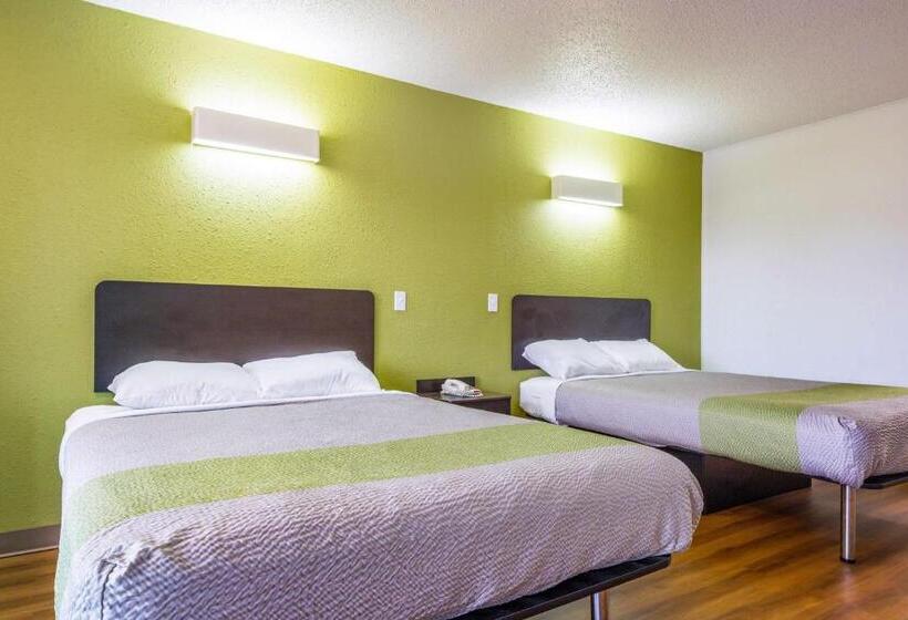 اتاق استاندارد برای معلولان, Motel 6 Alexandria, La  South