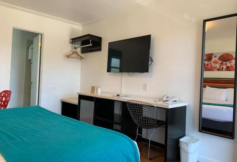 キングサイズベッドのスタンダードルーム, Sandyland Reef Inn