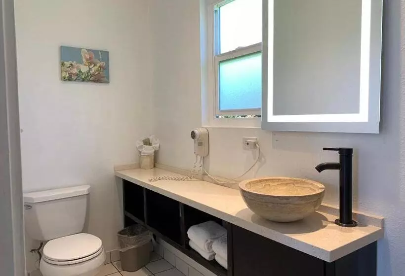 اتاق استاندارد با 2 تخت دوبل, Sandyland Reef Inn