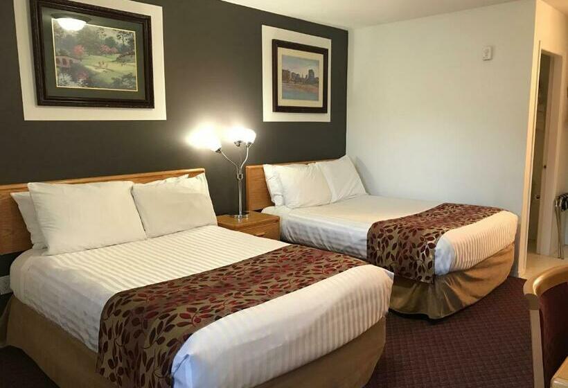 带2个双人床的标准工作室, Cactus Tree Inn