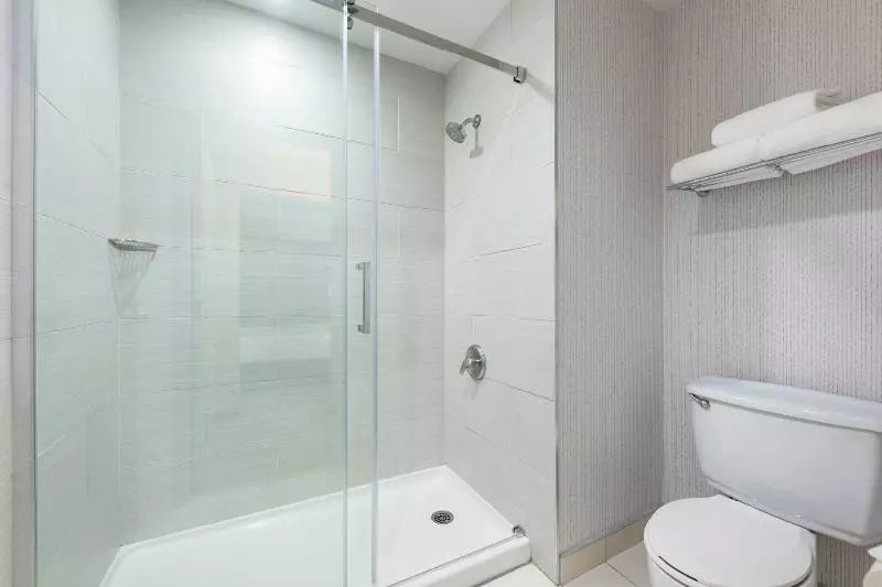 スイート, The Simon Hotel Sydney