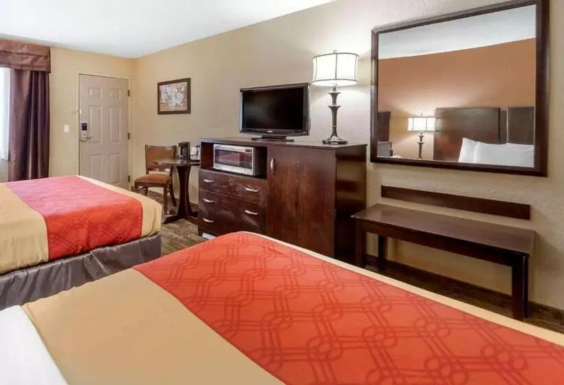 スタンダードルーム, Econo Lodge Black Hills