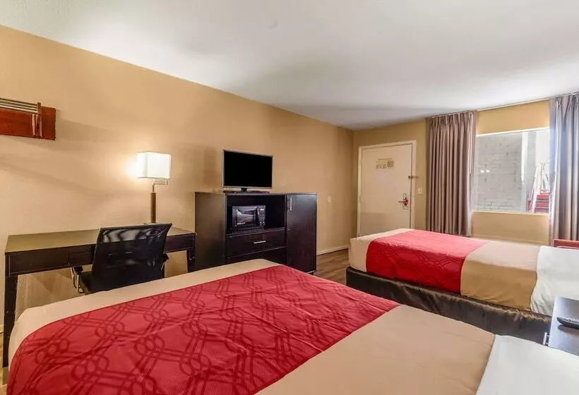 اتاق استاندارد با 2 تخت دوبل, Econo Lodge Meridian