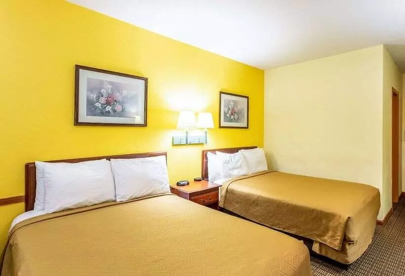 ２ダブルベッドのスタンダードルーム, Econo Lodge