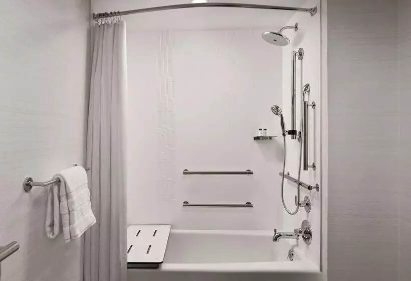 2ダブルベッドのスタンダードルーム, Sheraton Reston