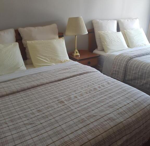 Quarto Estandar 2 Camas Casal, Olympia Lodge