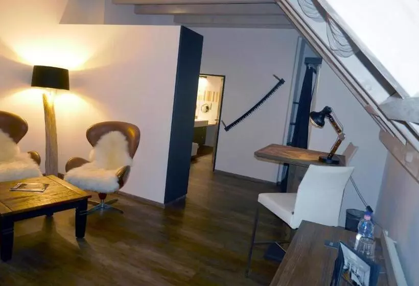 Juniorsviitti, Boutique Hotel Thessoni Classic Zürich
