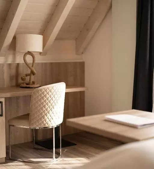 Bisneshuone, Boutique Hotel Thessoni Classic Zürich