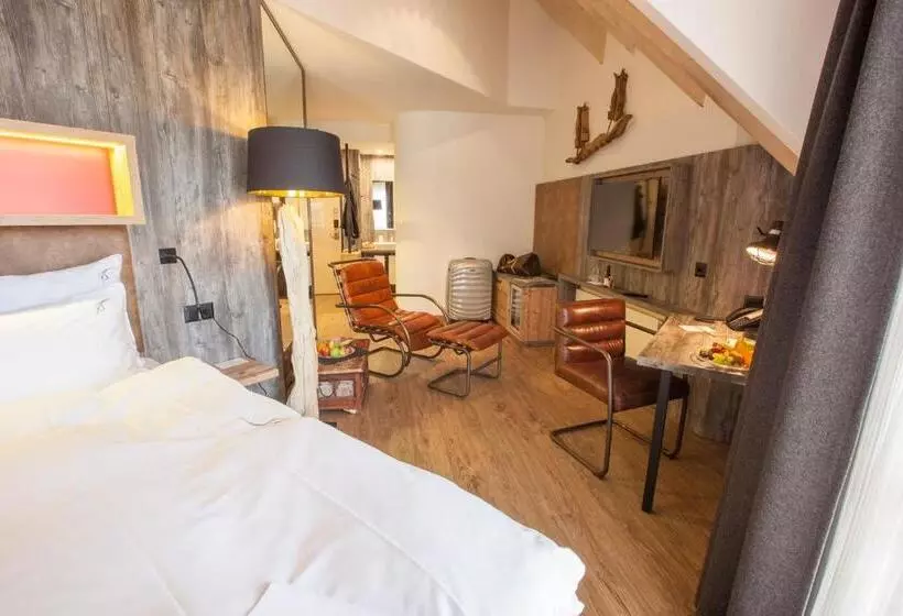 Deluxe-huone, Boutique Hotel Thessoni Classic Zürich
