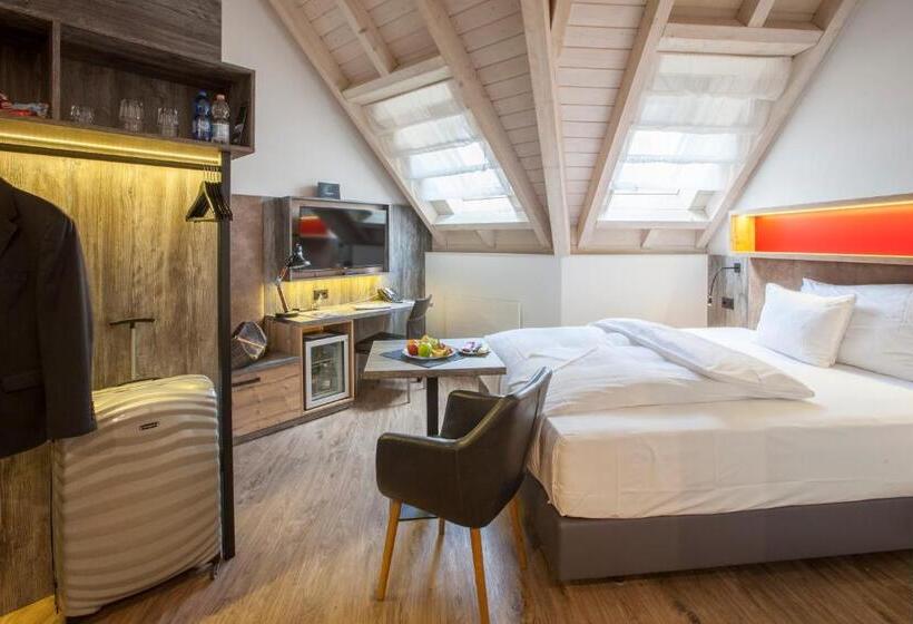 Номер Deluxe, Boutique Hotel Thessoni Classic Zürich