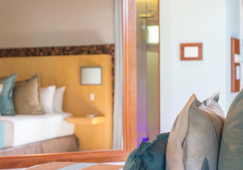 اتاق استاندارد, Coco De Mer Hotel And Black Parrot Suites