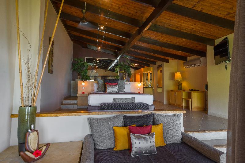 سوییت جونیور, Coco De Mer Hotel And Black Parrot Suites