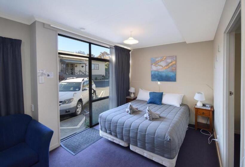 דירת חדר, Garden Motel