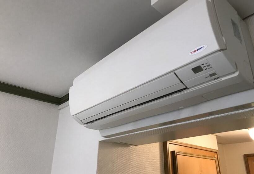 اتاق استاندارد یک نفره, Arlette Beim Hauptbahnhof