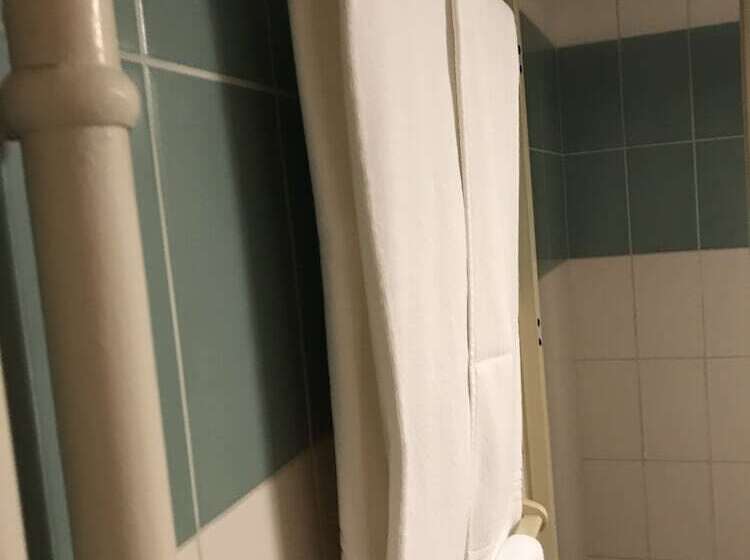 اتاق استاندارد, Arlette Beim Hauptbahnhof