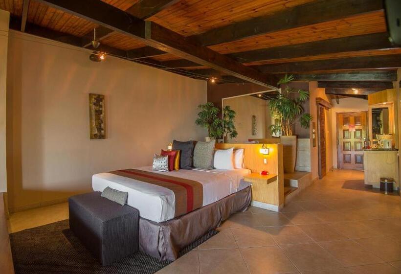 سوییت جونیور, Coco De Mer Hotel And Black Parrot Suites