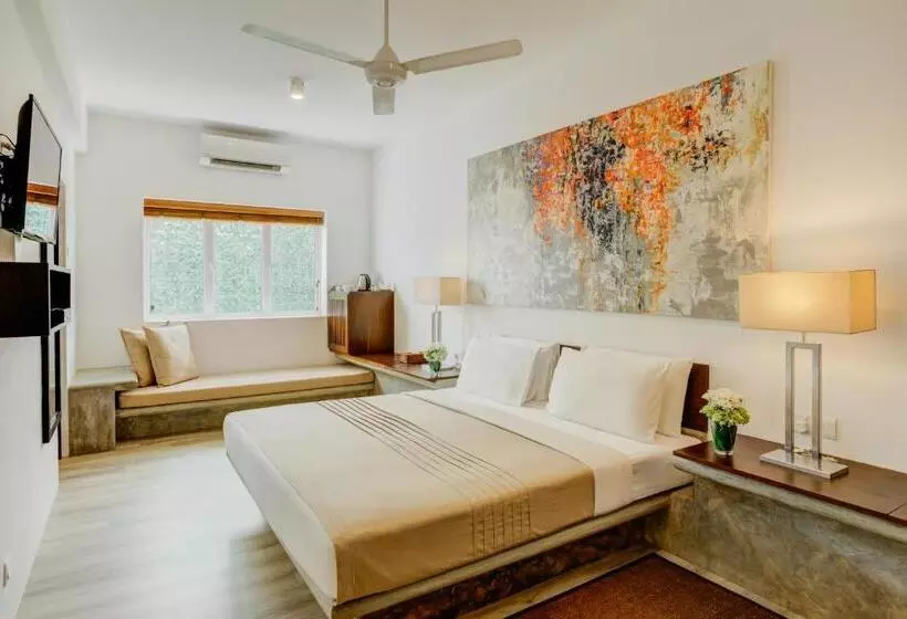スーペリアールーム, Nyne Hotels Lake Lodge, Colombo