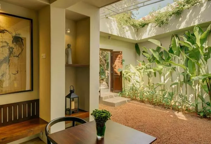 デラックスルーム, Nyne Hotels Lake Lodge, Colombo