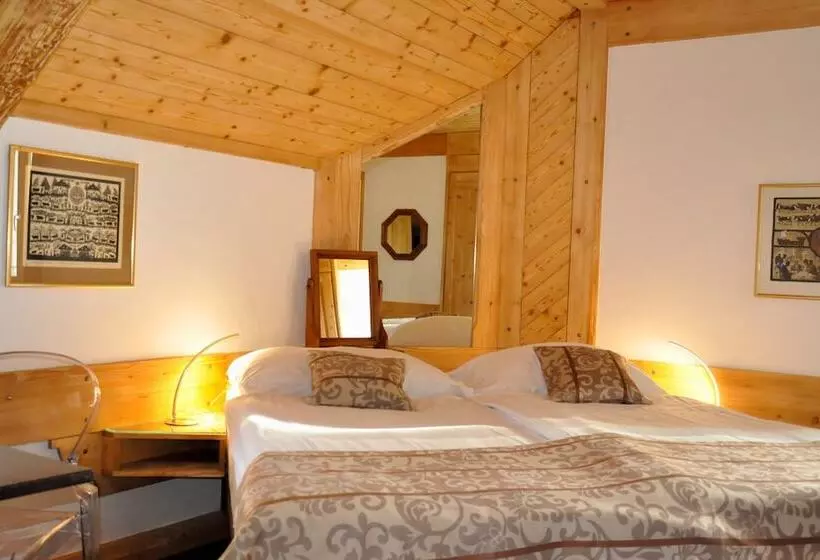 Standard-huone, Résidence Le Sapin & Bains De La Gruyère