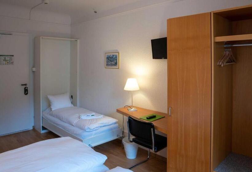 스탠다드 트리플 룸, Marthahaus