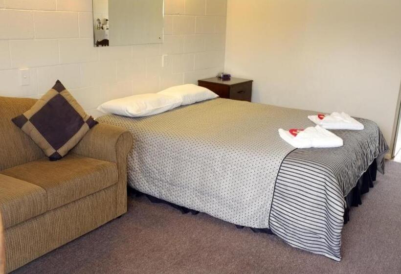 חדר סטודיו סטנדרד, Westport Motels