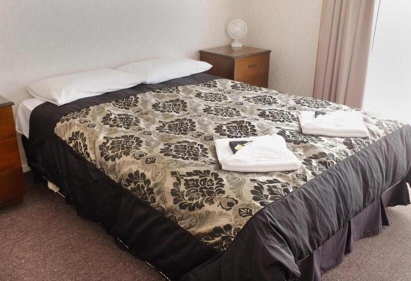 סוויטה משפחתית 2 חדרי שינה, Westport Motels