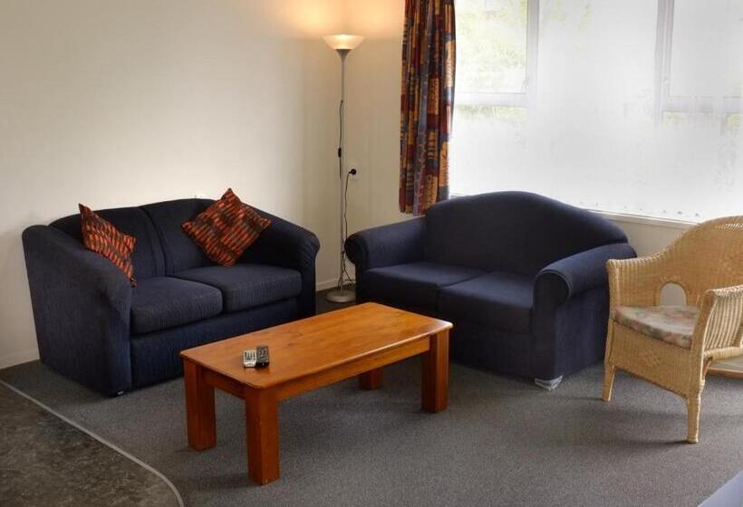 בית, חדר שינה 1, Westport Motels