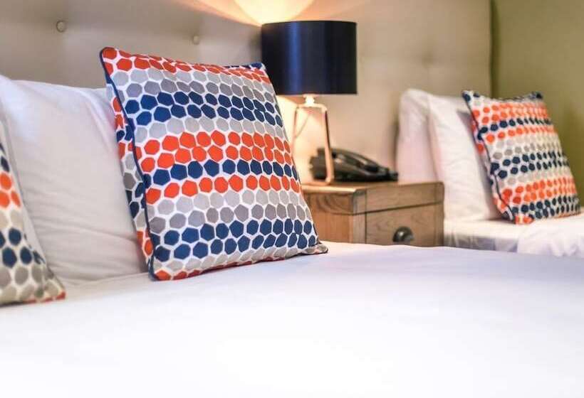 经典套房, Mc Kevitts Village