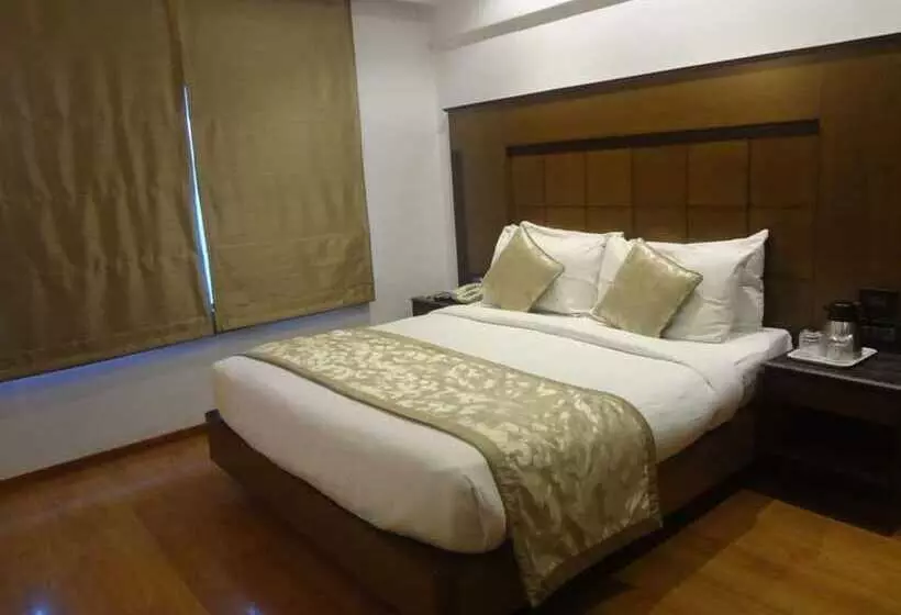 اتاق سوپریور, Midtown Pritam