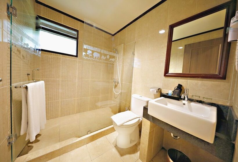 Бунгало Стандарт 3 Спальни, Royal Safari Garden Resort & Convention