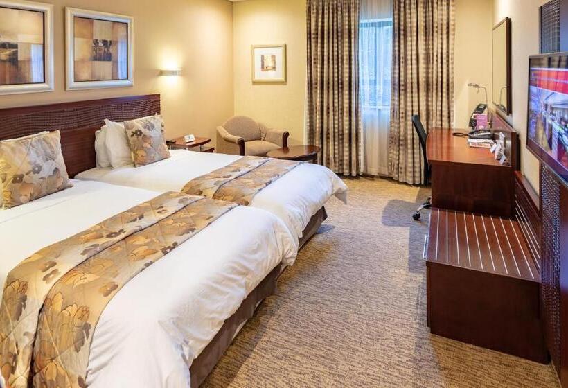 Quarto Standard para Deficientes, City Lodge Hotel Johannesburg Airport, Barbara Road