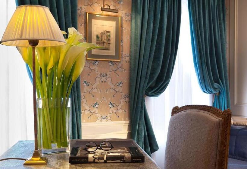 Superior Room, De Buci