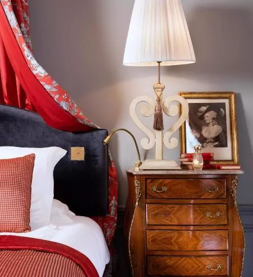 Suite Supérieure, De Buci