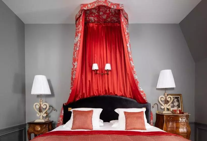 Suite Supérieure, De Buci