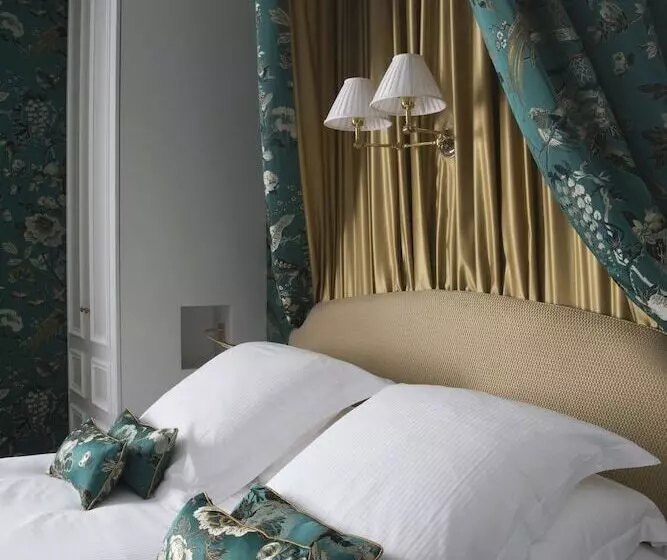 Chambre Supérieure, De Buci
