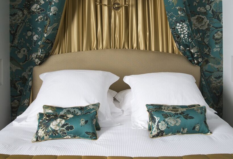 Superior Room, De Buci