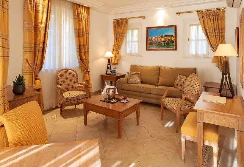 Suite with Terrace, Le Domaine De L Astragale