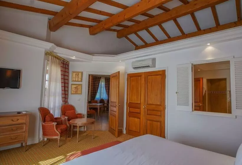 Sviitti Parveke, Le Domaine De L Astragale
