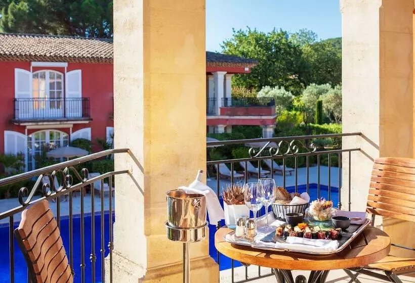 Sviitti Parveke, Le Domaine De L Astragale
