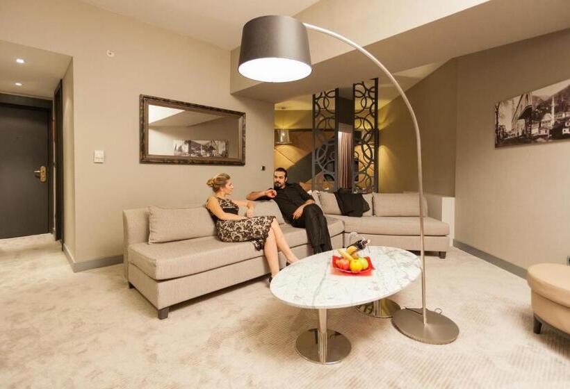 اتاق خانوادگی, Kervansaray Thermal Convention Center & Spa