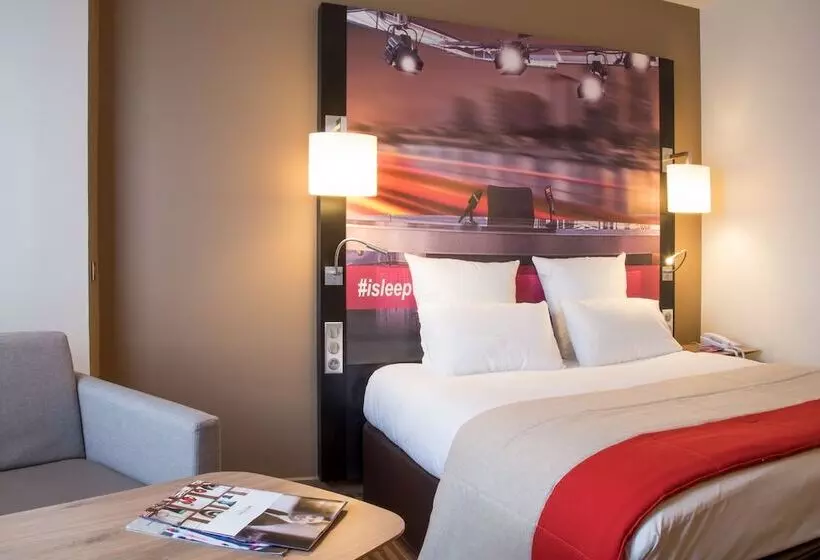 Chambre Familiale, Mercure Paris Boulogne