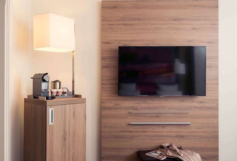 Семейный Номер Престиж, Mercure Paris Boulogne