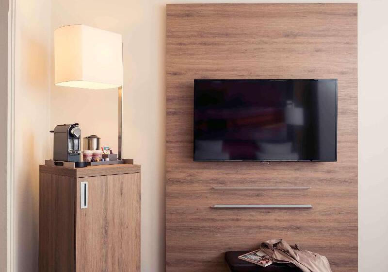 Классический Номер, Mercure Paris Boulogne