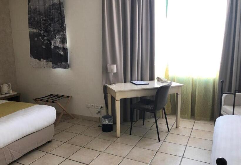 行政房间, Best Western Gemenos En Provence