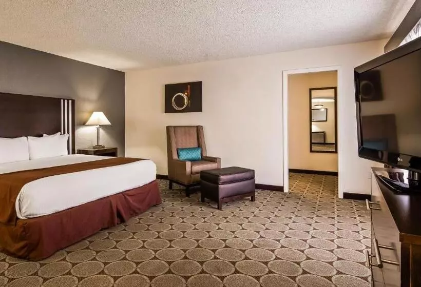 キングサイズベッドのスイートルーム, Best Western Pahrump Oasis