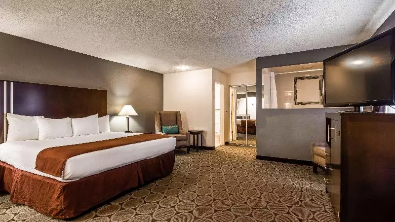 キングサイズベッドのスタンダードルーム, Best Western Pahrump Oasis