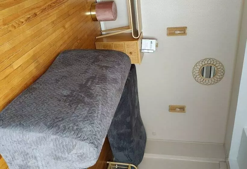 Camera Duplex, Brit Hotel Hermitage