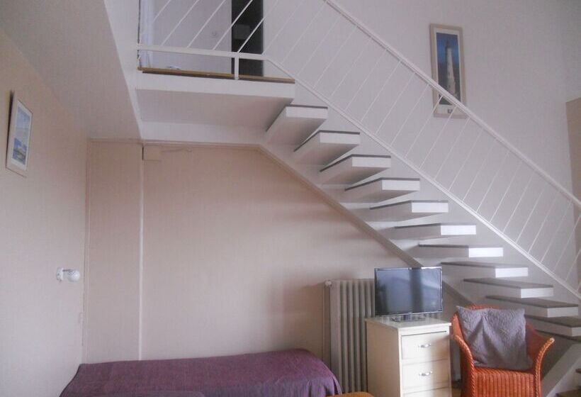 ドゥプレックスルーム, Brit Hotel Hermitage