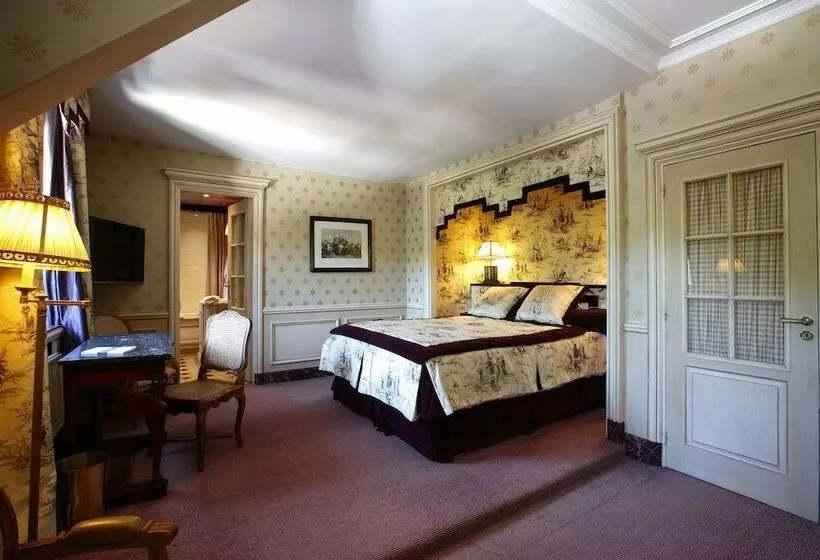 Superior-huone, Château De Courcelles Relais & Châteaux
