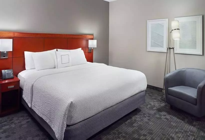 スイート, Courtyard By Marriott Greensboro